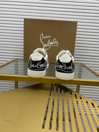 C - SNEAKERS