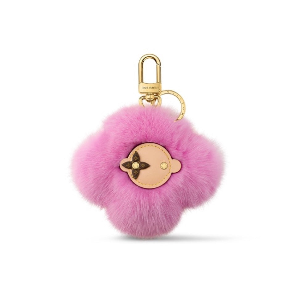 1V key chain-714
