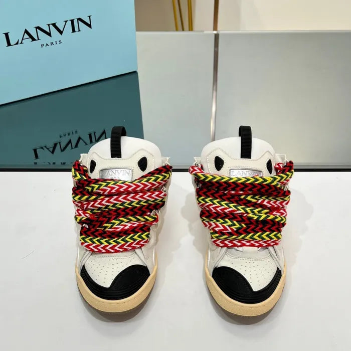 L - SNEAKERS
