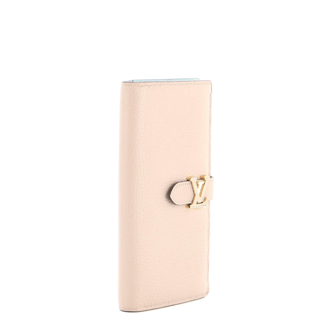 Capucines Vertical Wallet Leather