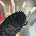 C - SNEAKERS