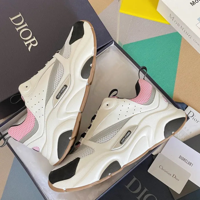 D - SNEAKERS