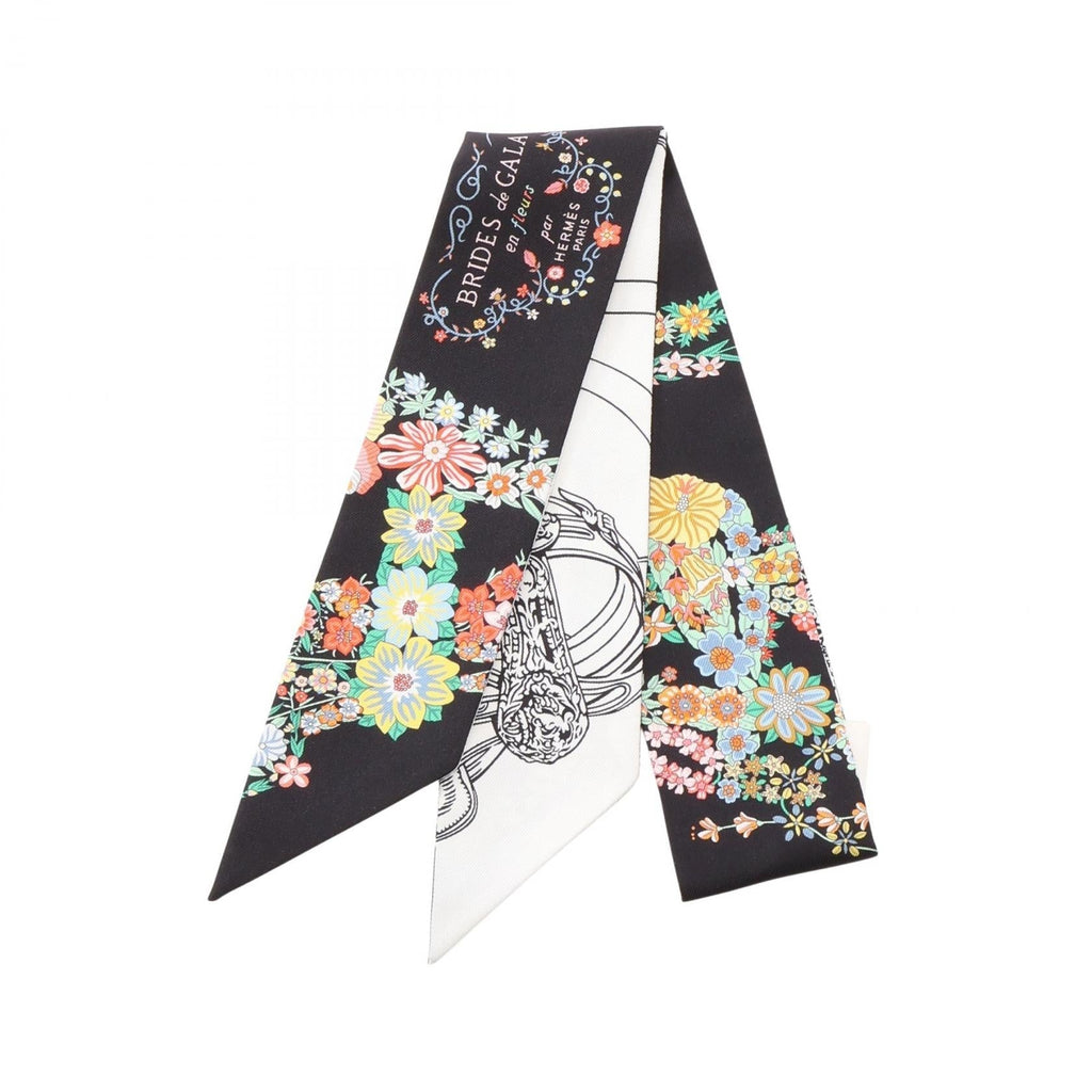 Hermes Brides de Gala en Fleurs Silk Scarf