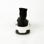 Women's Speedrunner Sneakers