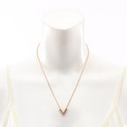 Essential V Pendant Necklace Gold