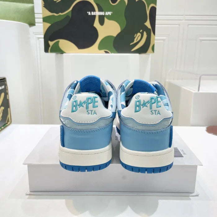 B - SNEAKERS