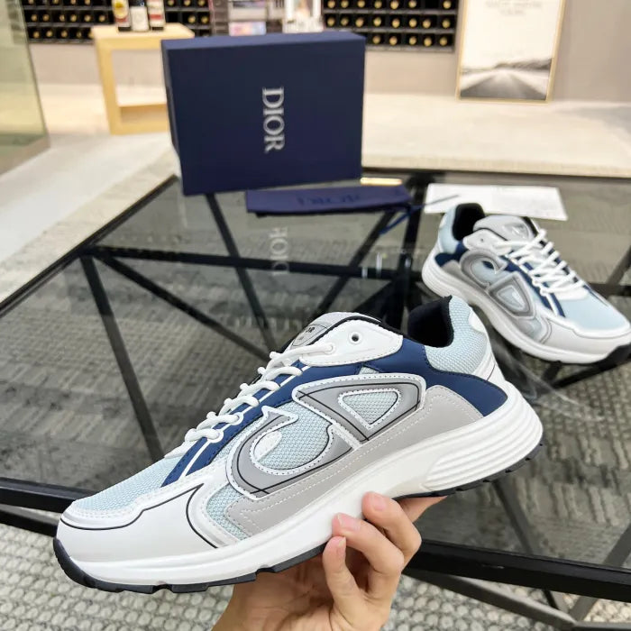 B - SNEAKERS